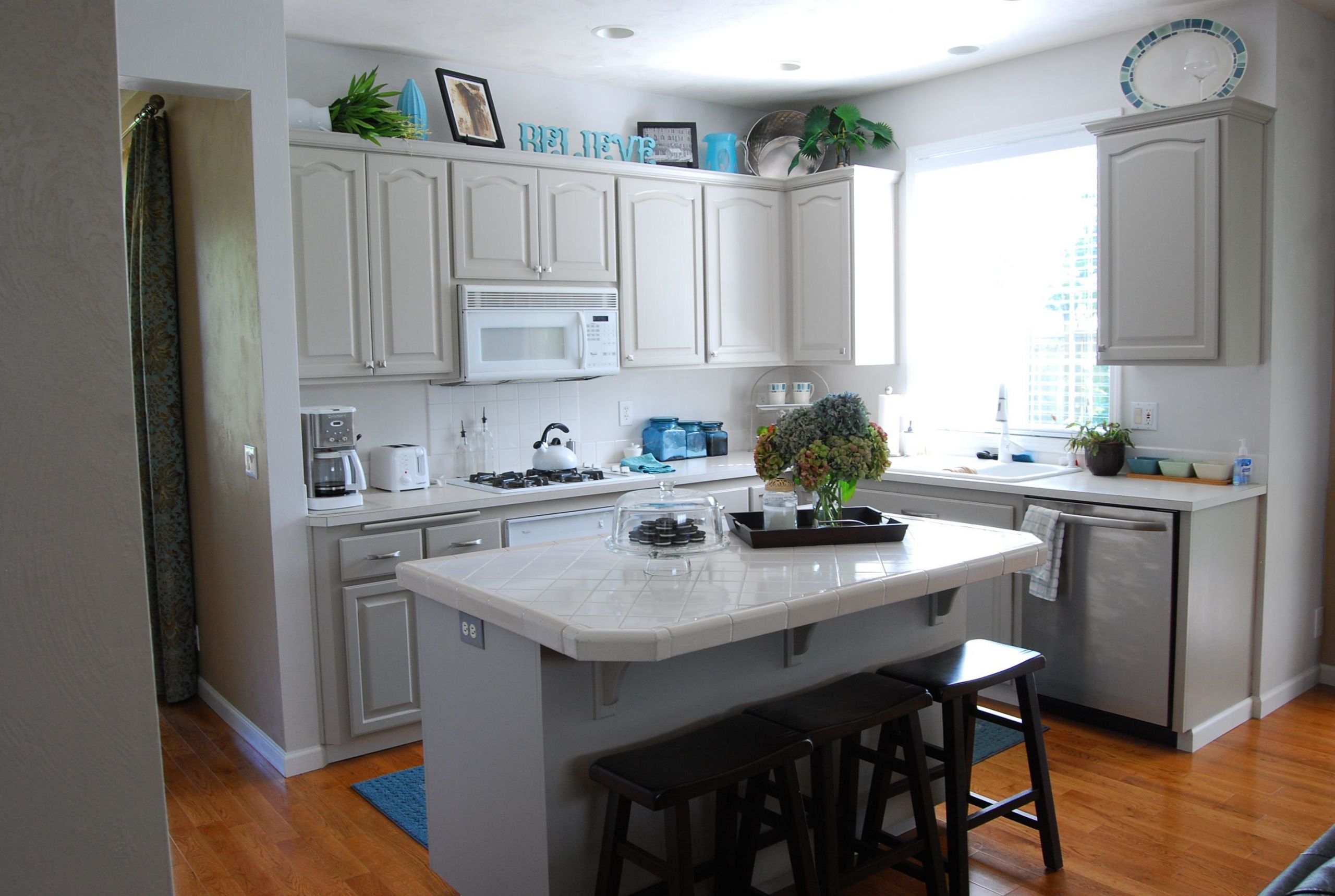 Small Kitchen Colors
 Why You Should Consider Wood Floors In Kitchen Area
