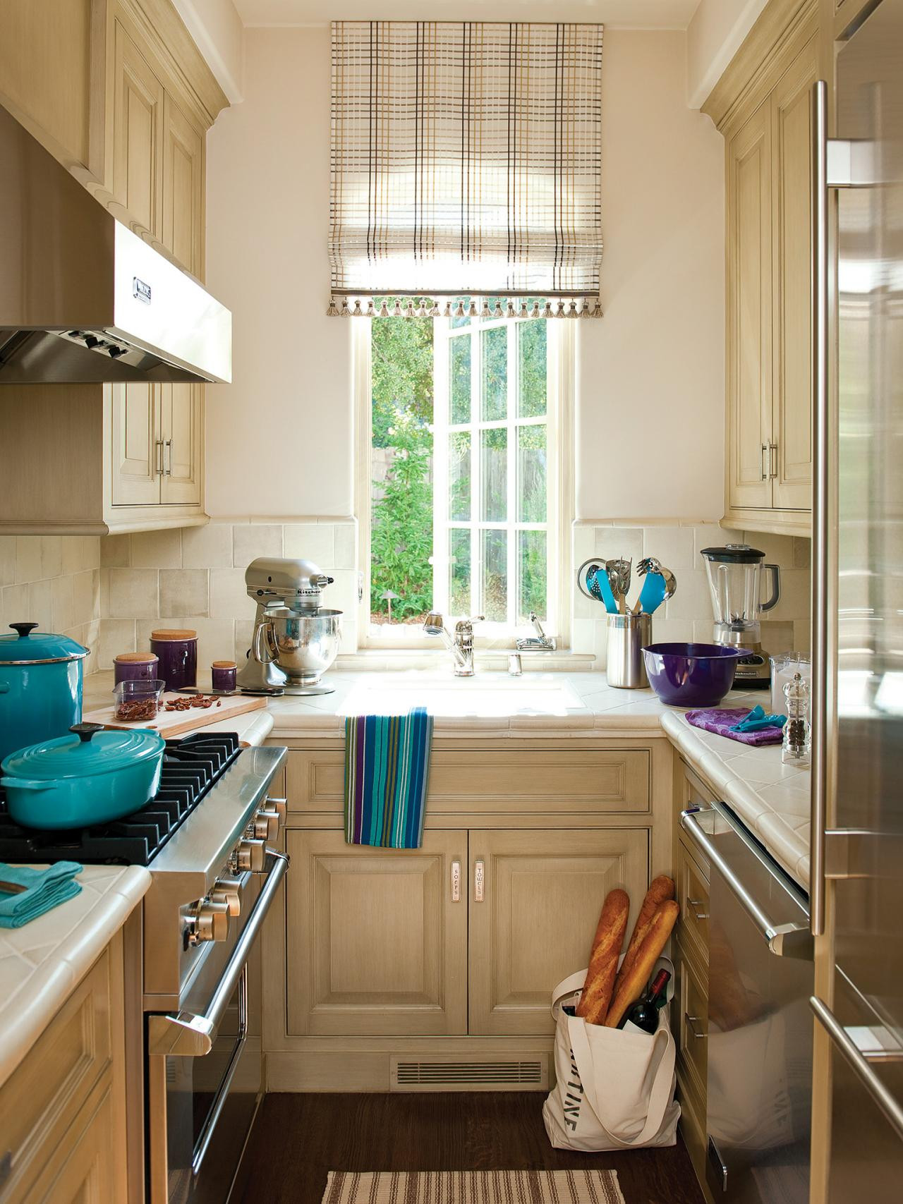 Small Kitchen Decor Ideas
 25 Most Popular Kitchen Layout Design Ideas Decoration Love