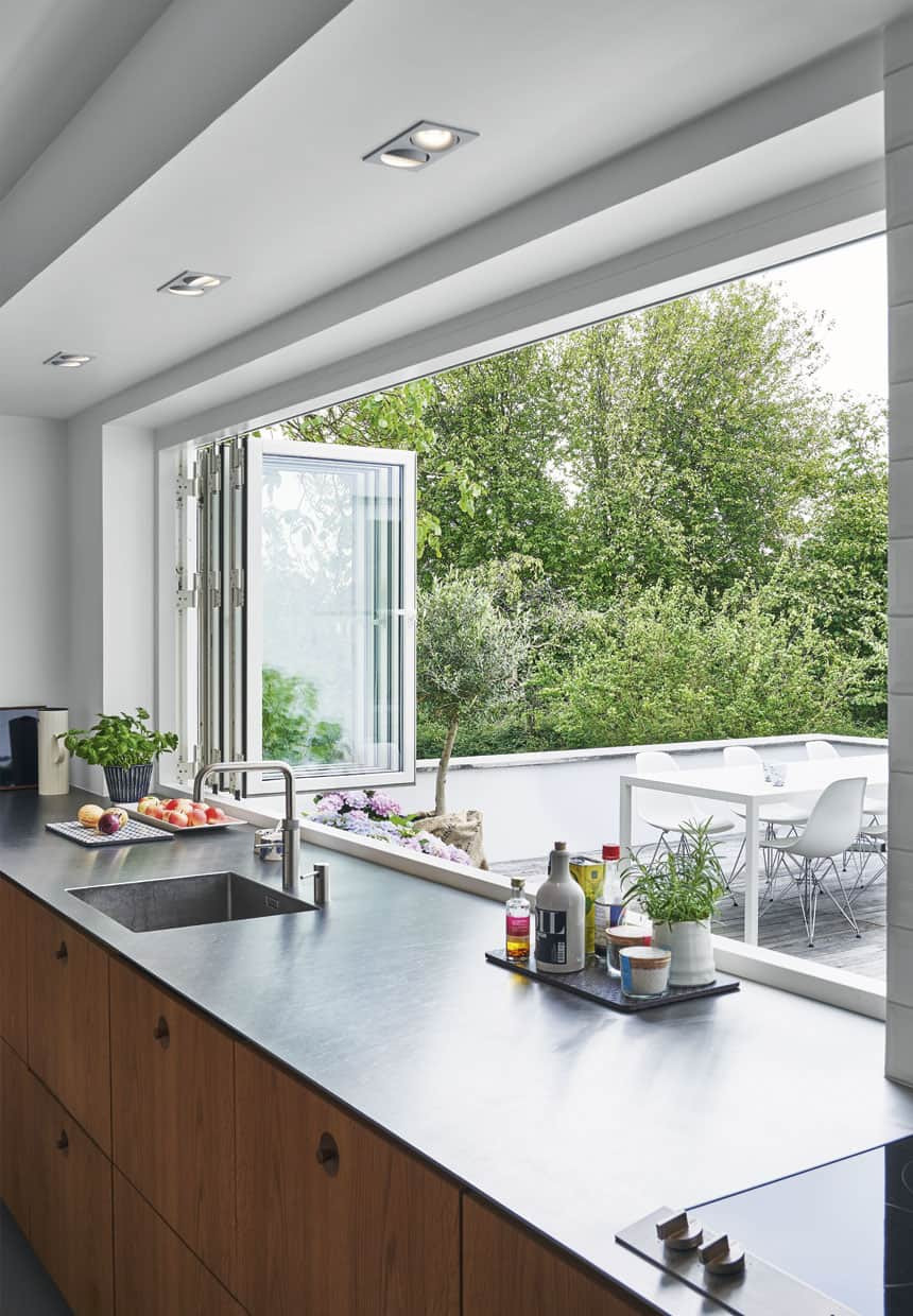 Small Kitchen Windows
 Cooking With Pleasure Modern Kitchen Window Ideas