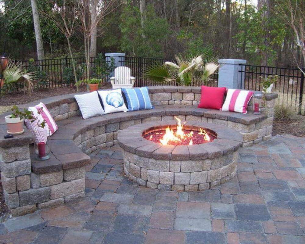 Small Patio With Fire Pit
 22 Stylish Backyard Fire Pit Ideas Under $100 The