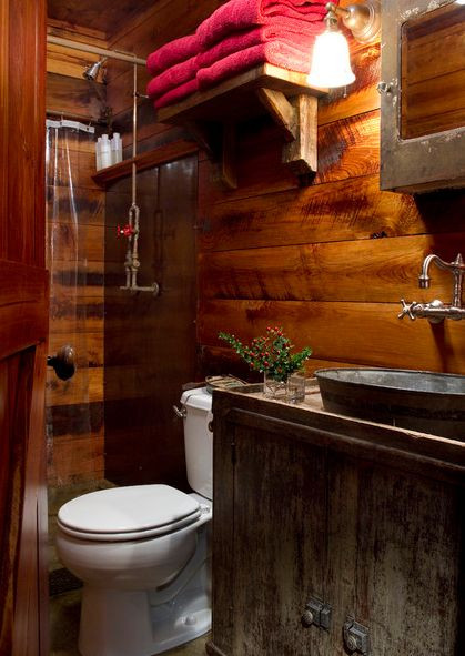 Small Rustic Bathroom
 5 Ultra rustic bathrooms