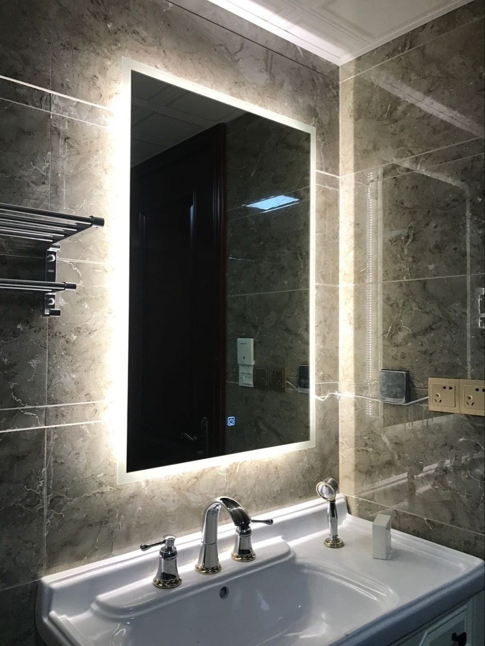 Square Bathroom Mirror
 Box Diffusers Led Backlit Bathroom Mirror Vanity Square