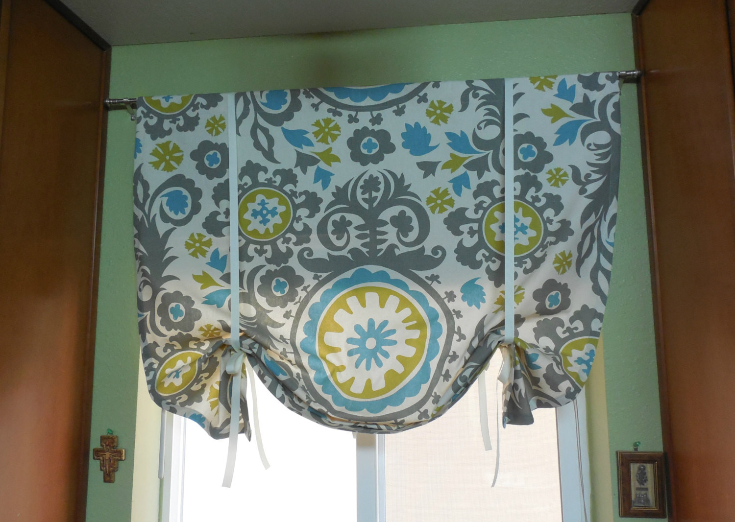 35 Fascinating Tie Up Kitchen Curtains - Home Decoration and ...