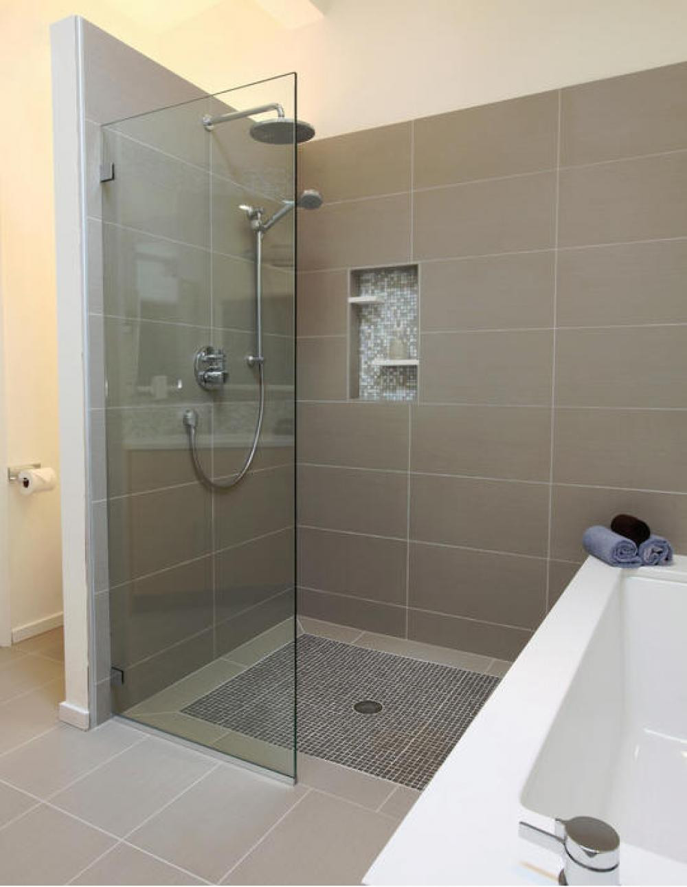 Tiny Bathroom With Shower
 3 way to making your bathroom appear more spacious