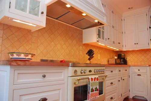 Under Cabinet Lighting For Kitchen
 Under Cabinet Lighting Options You Can Pick