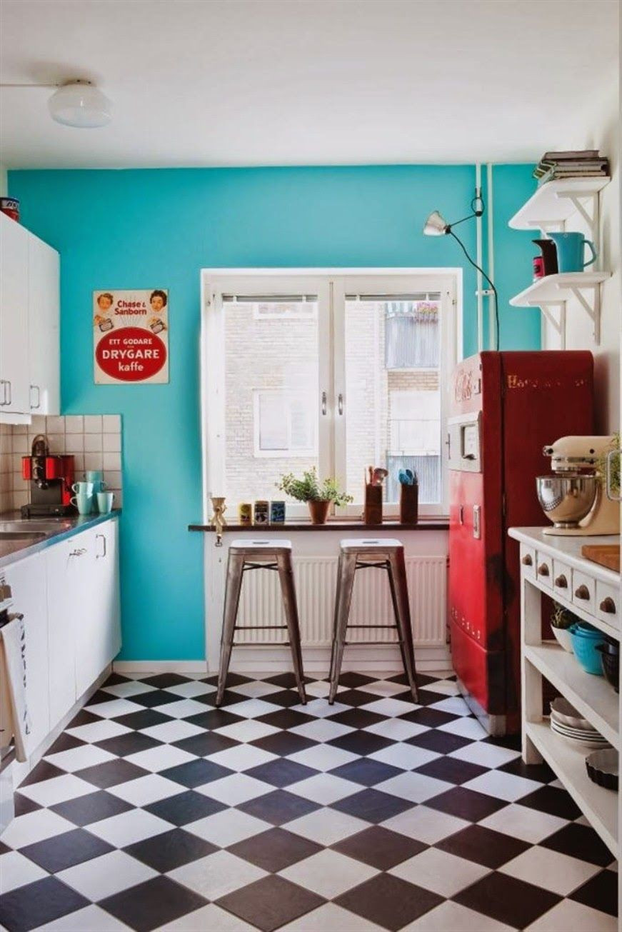 Vintage Kitchen Floor Tile
 20 Elements To Use When Creating A Retro Kitchen