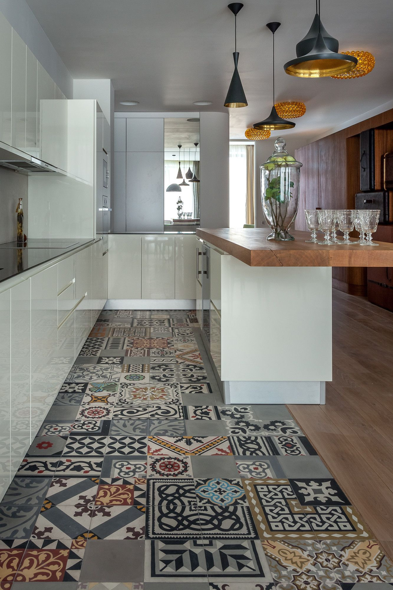 Vintage Kitchen Floor Tile
 18 Beautiful Examples of Kitchen Floor Tile