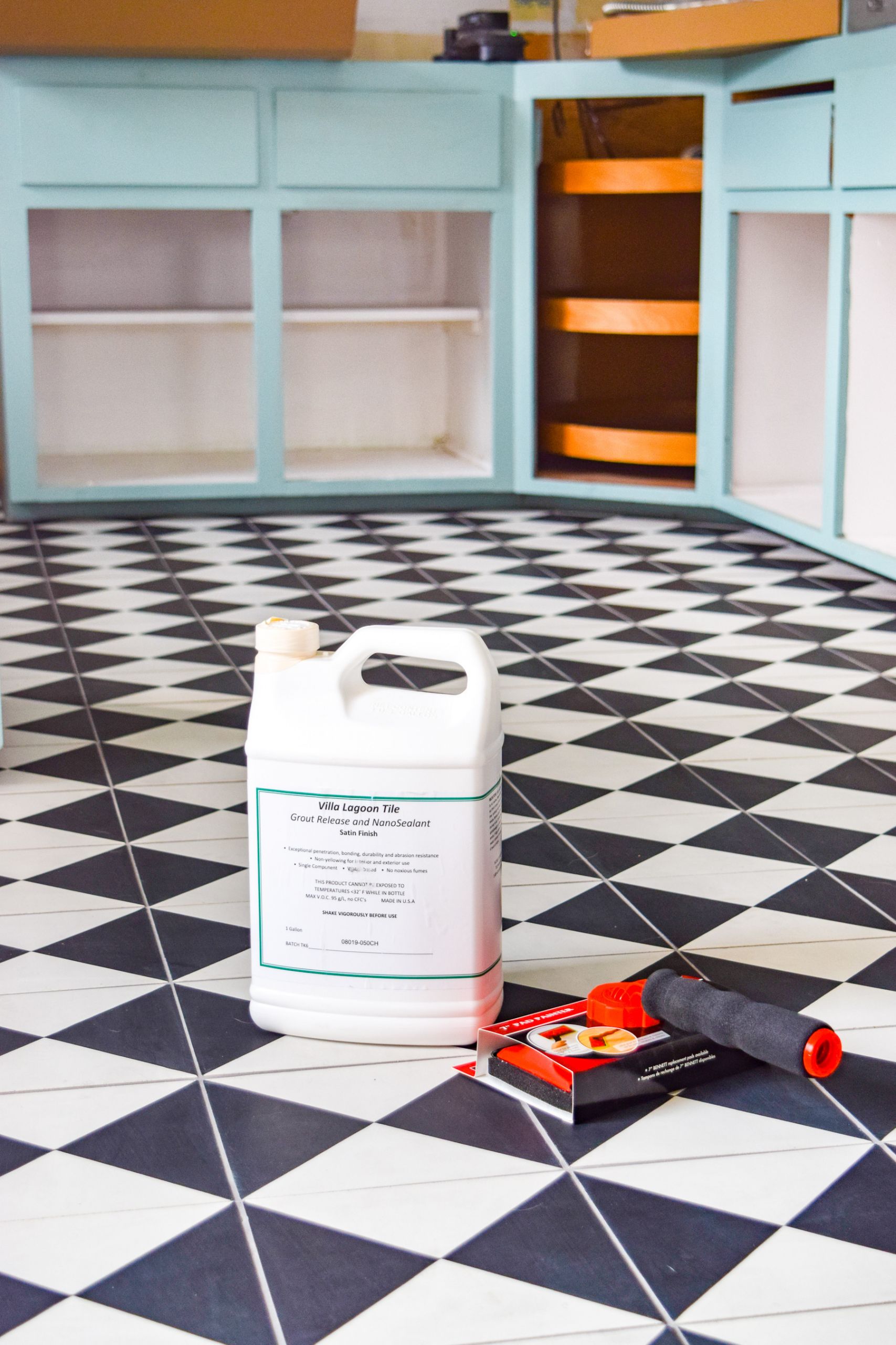 Vintage Kitchen Floor Tile
 Choosing A Retro Kitchen Floor Tile • PMQ for two
