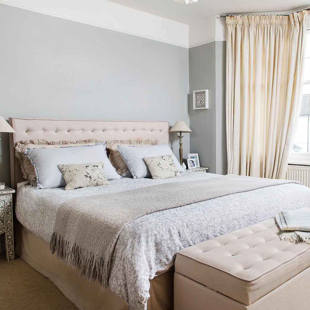 Wall Curtains Bedroom
 Grey bedroom ideas – grey bedroom decorating – grey colour