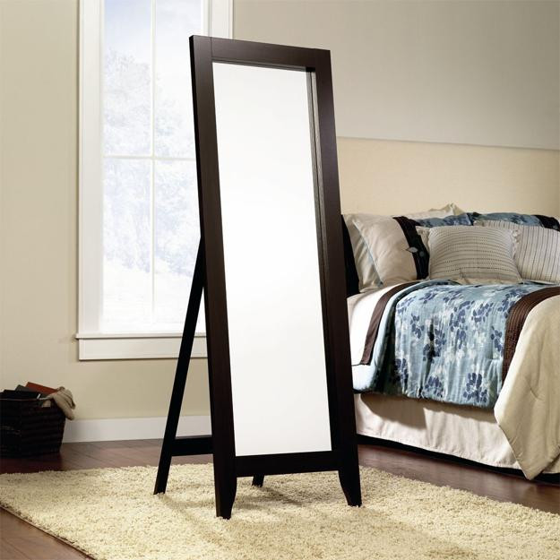 Wall Mirrors For Bedroom
 Wall Mirrors and 33 Modern Bedroom Decorating Ideas