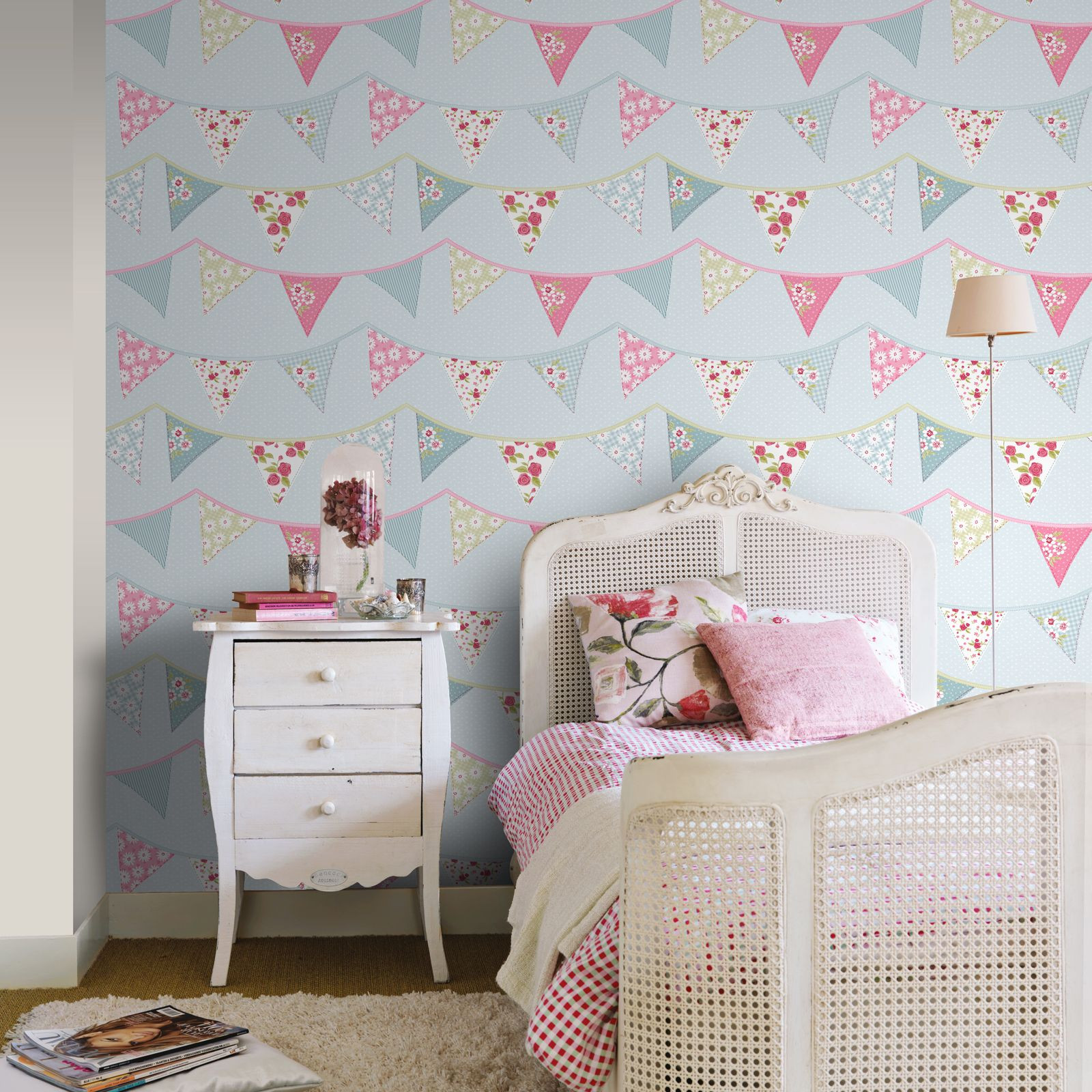 Wallpapers For Girls Bedroom
 GIRLS WALLPAPER THEMED BEDROOM UNICORN STARS HEART GLITTER