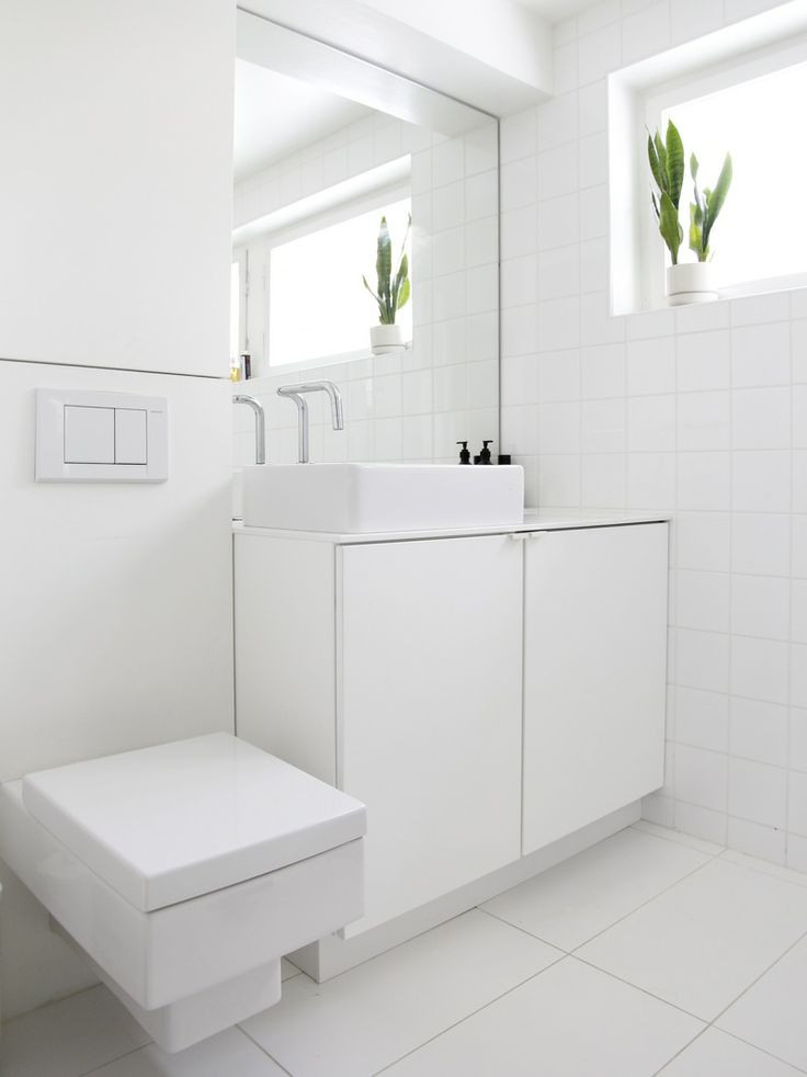 White Bathroom Decor
 36 Modern Grey & White Bathrooms That Relax Mind Body & Soul