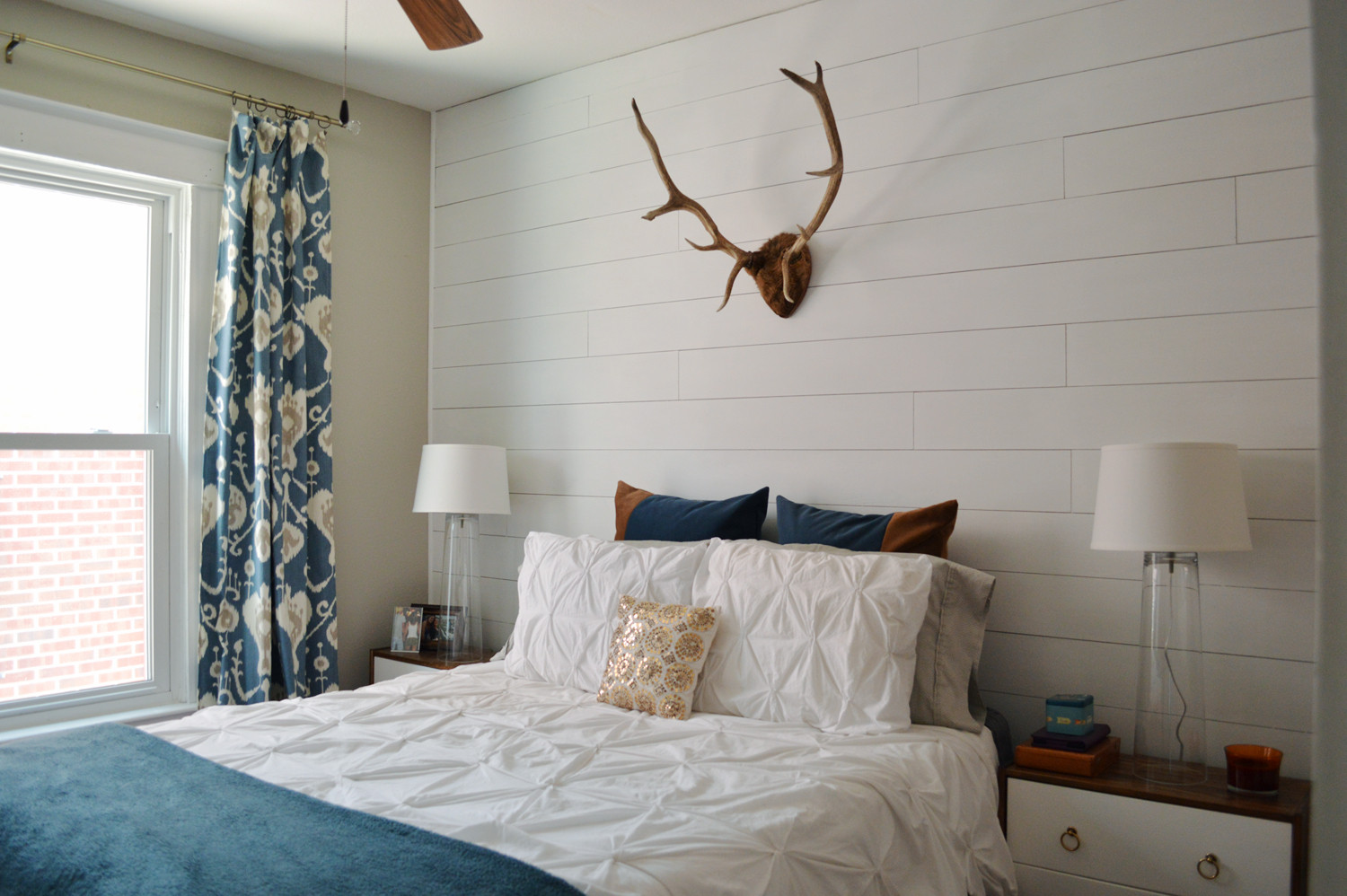 Wooden Wall In Bedroom
 weathered wood wall