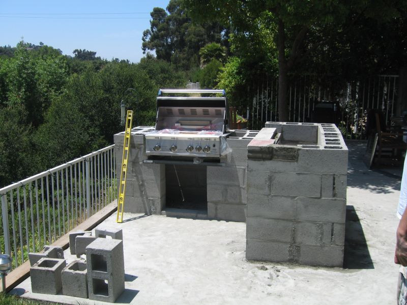 Cinder Block Outdoor Kitchen Plans
 Outdoor Kitchens Steel Studs or Concrete Blocks