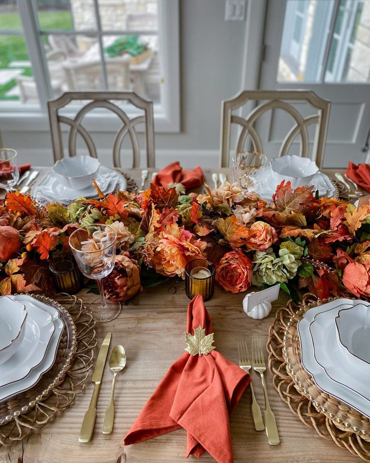 Thanksgiving Table Settings Martha Stewart
 Harvest Tablescape Featuring the Martha Stewart Collection